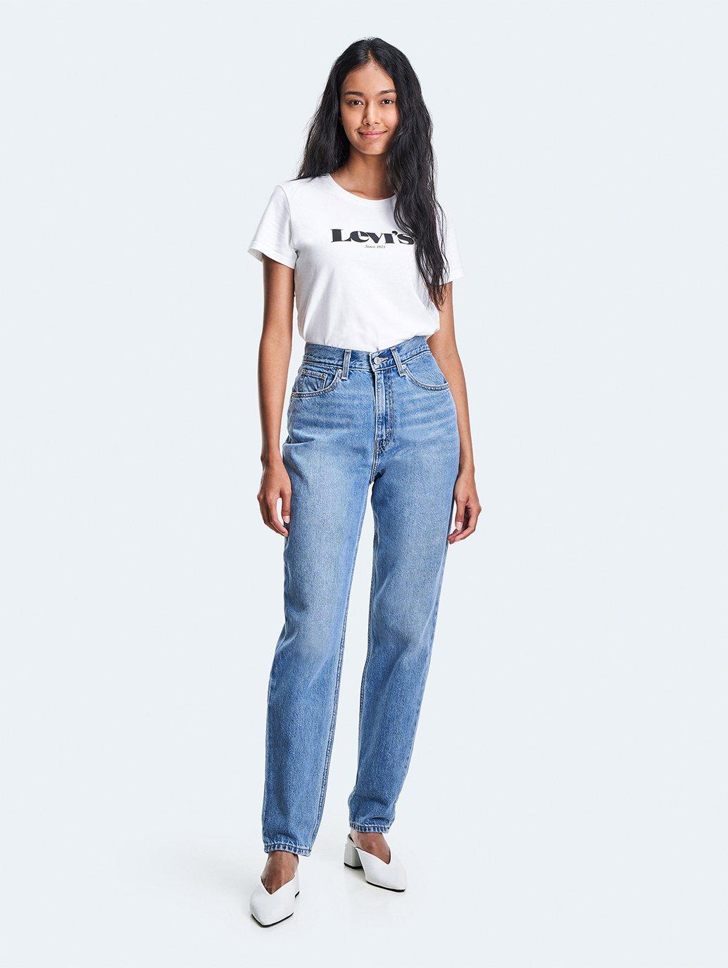 levis singapore womens 80s mom jeans A35060002 10 Model Front